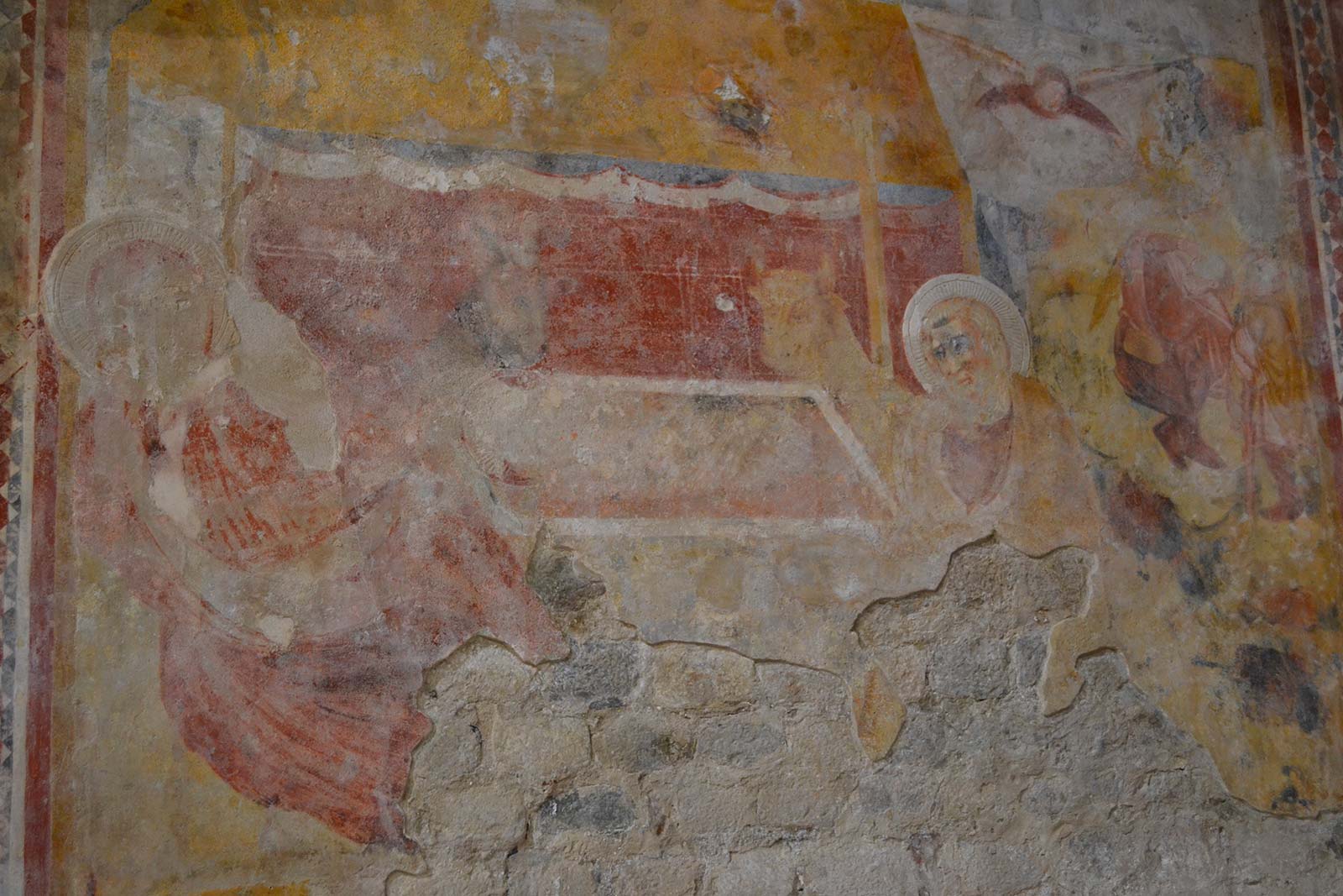 gli-affreschi-di-San-Clemente-al-Vomano-particolare