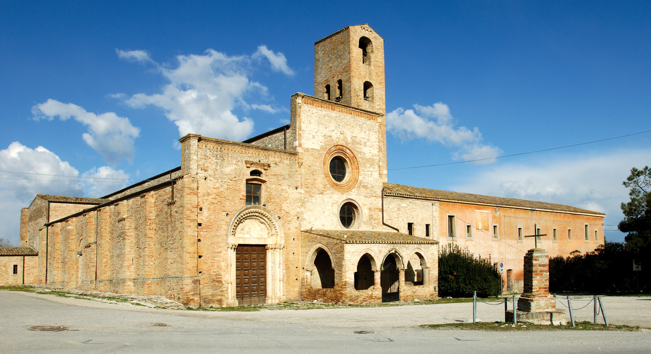 santa-maria-di-propezzano-facciata